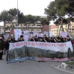 manifestazione_elba_no_tralicci_terna_