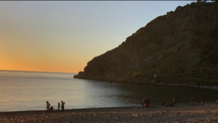 3607148A-B4B0-4188-B930-48765E8CFC70