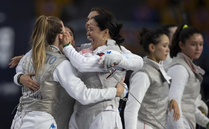Mondiali scherma: oro dell'Italia nel fioretto donne